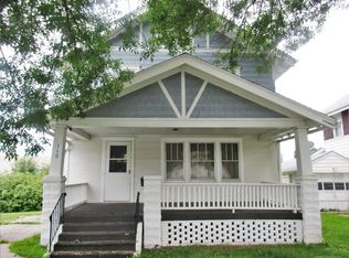 110 W Linn St, Marshalltown, IA 50158