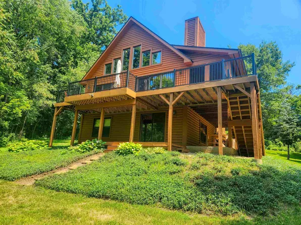 3-538 Fawn Ridge Dr, Lanark, IL 61046