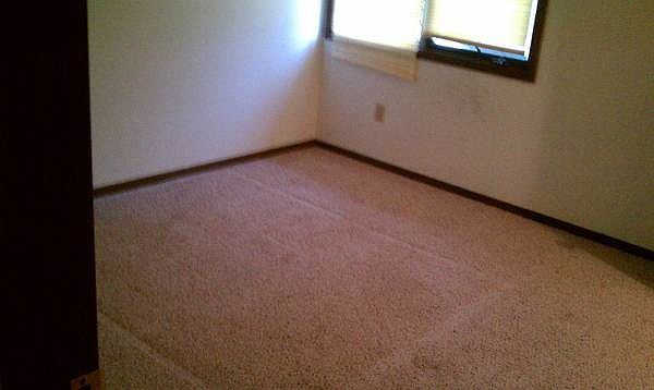 2nd image of 1623 S Mayfield Dr