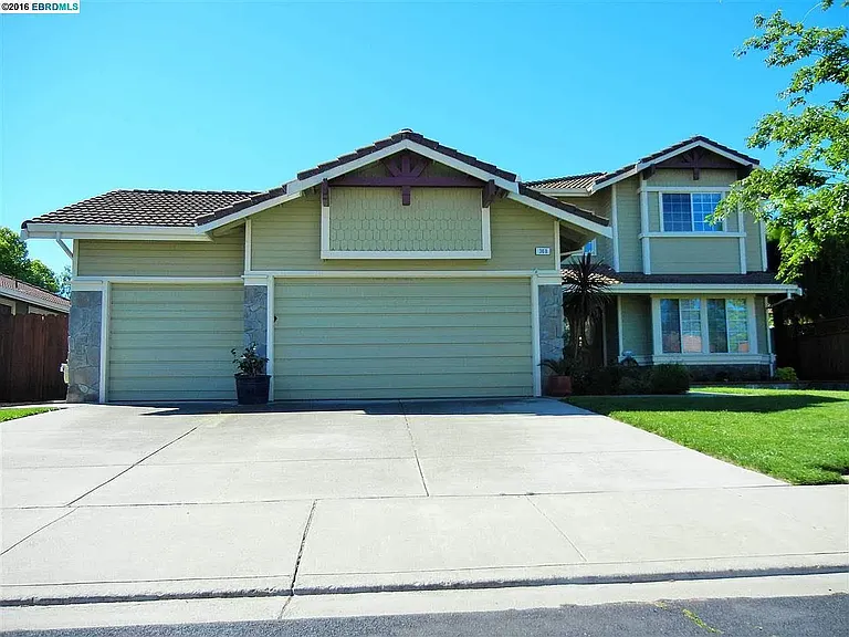 368 Pecan Pl — Photo 2