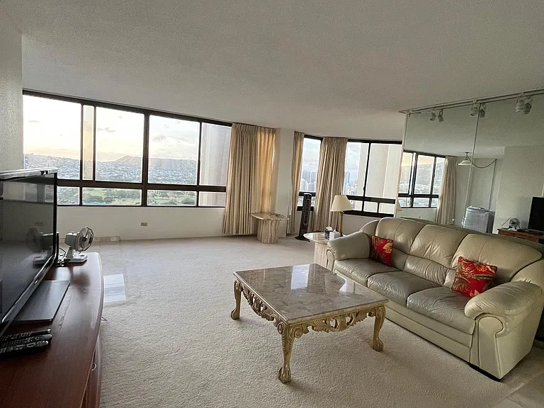 2499 Kapiolani Blvd #2909 — Photo 7