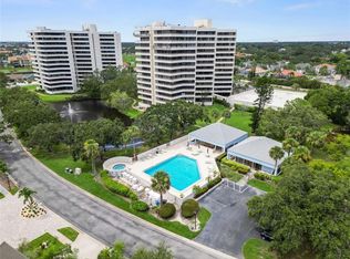 5950 Pelican Bay Plz S APT 605, Gulfport, FL 33707