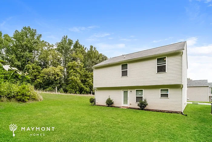 100 Hadley Dr — Photo 12