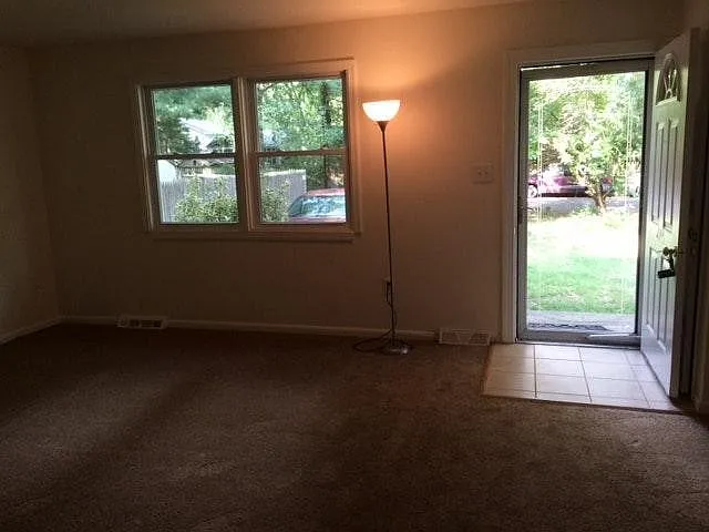 649 Saltzman Rd — Photo 3