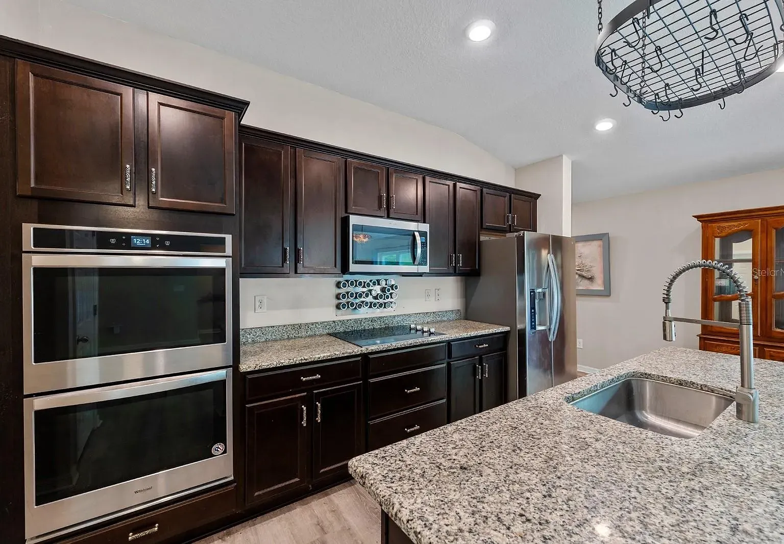 4 bed, 1630 sqft, $2,700 — Photo 4