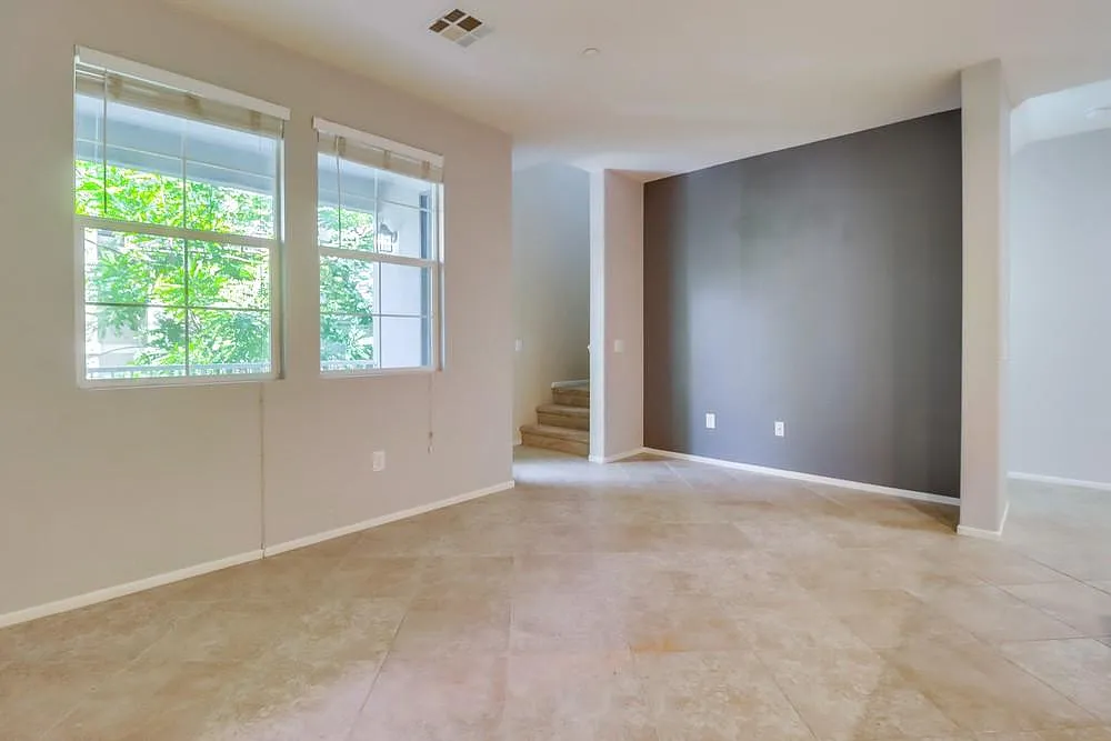 1650 Sourwood Pl — Photo 3
