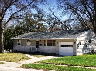 2831 Taylor St, Davenport, IA 52804