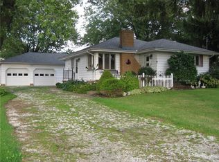 5443 Martin Rd, Erie, PA 16509