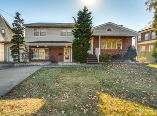 733 Amboy Ave, Edison, NJ 08837