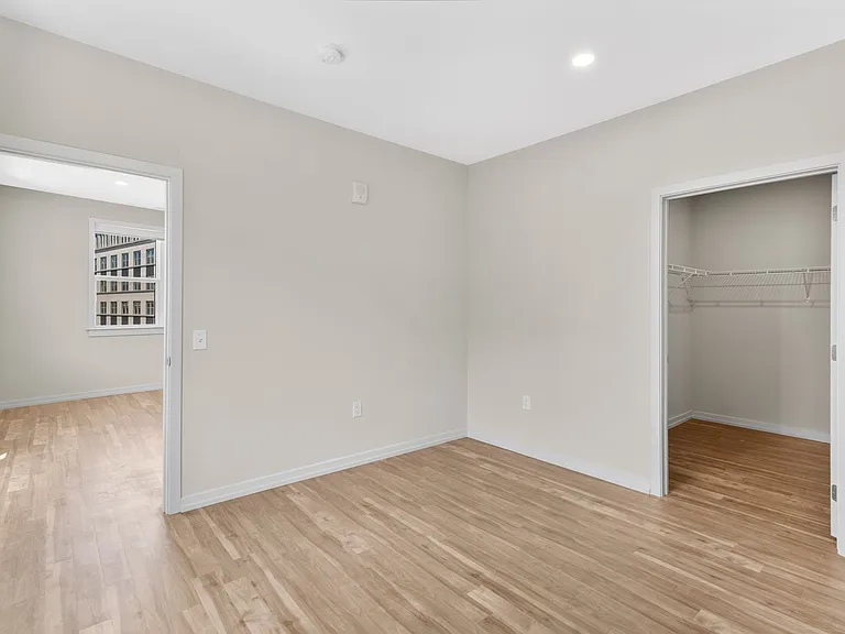 The Keystone Apartments — Photo 161