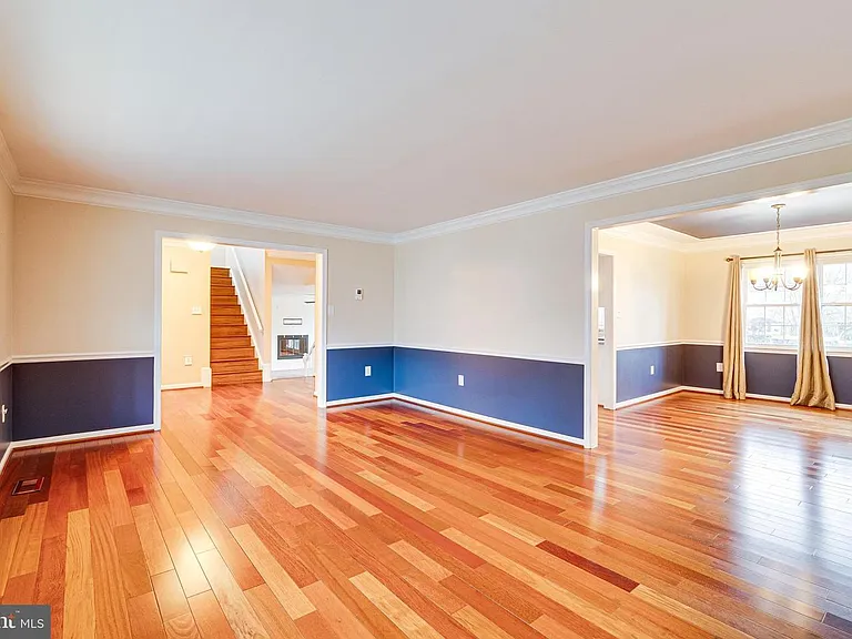 3022 Dower House Dr — Photo 9