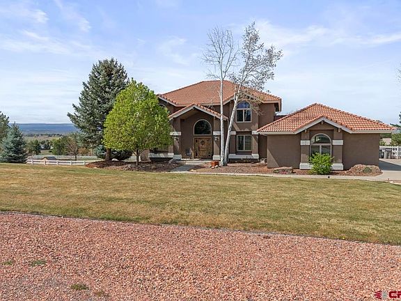3rd image of 67527 Oakridge Lane