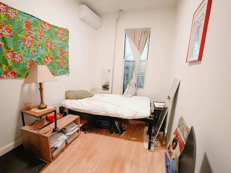 190 Norman Ave #1L — Photo 4