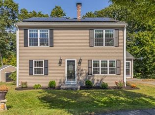 18 Hilltop Pkwy, Woburn, MA 01801