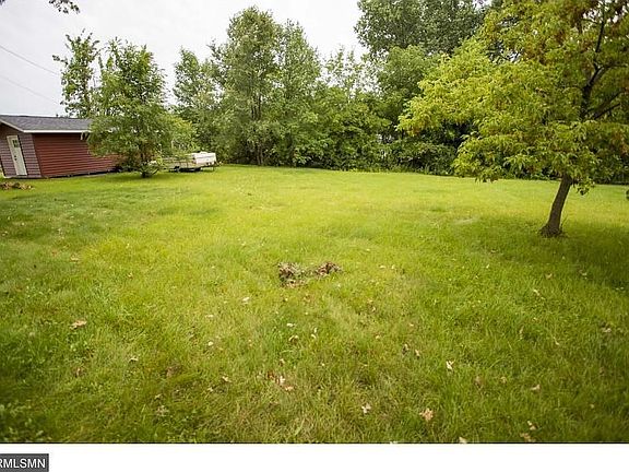2nd image of 1165 County Road H2 E