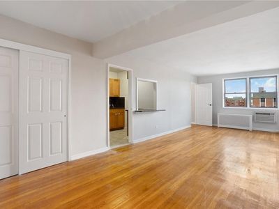 84-09 155th Avenue #6E, Queens, NY, 11414