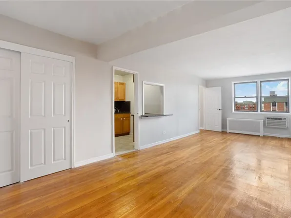 84-09 155th Avenue #6E, Howard Beach, NY 11414