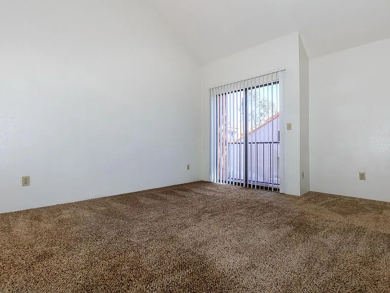 Rio Cancion Apartments — Photo 113