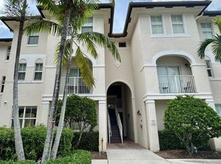 11605 NW 89th St, Doral, FL 33178