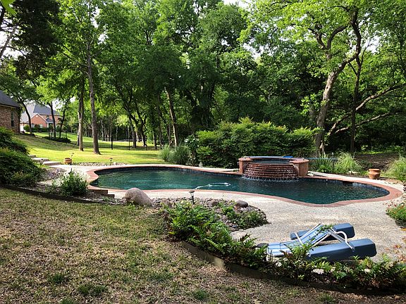 5th image of 7820 Clark Ct
