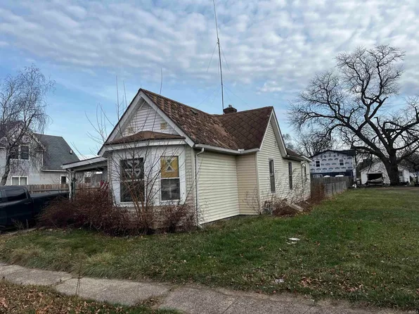 512 Pulaski St, South Bend, IN 46619