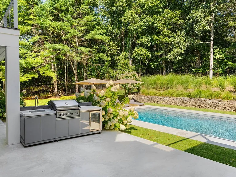 6 Sawmill Ln — Photo 8