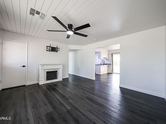5th image of 310 5TH Avenue W