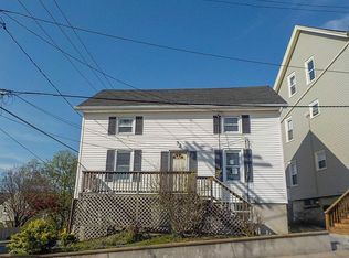 8 Bradford Ave, Fall River, MA 02721