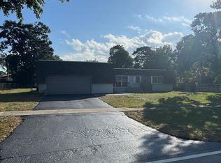 1160 SW 69th Ave, Fort Lauderdale, FL 33317