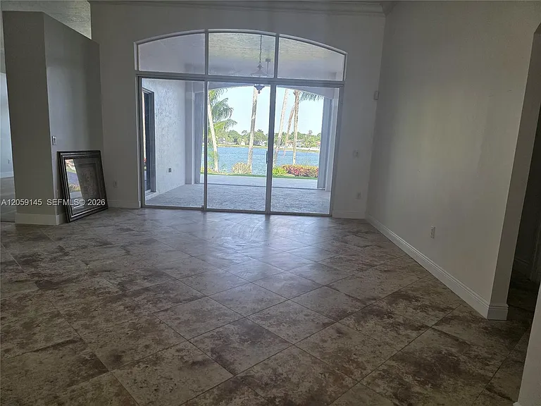 4045 SW 151st Ter — Photo 11
