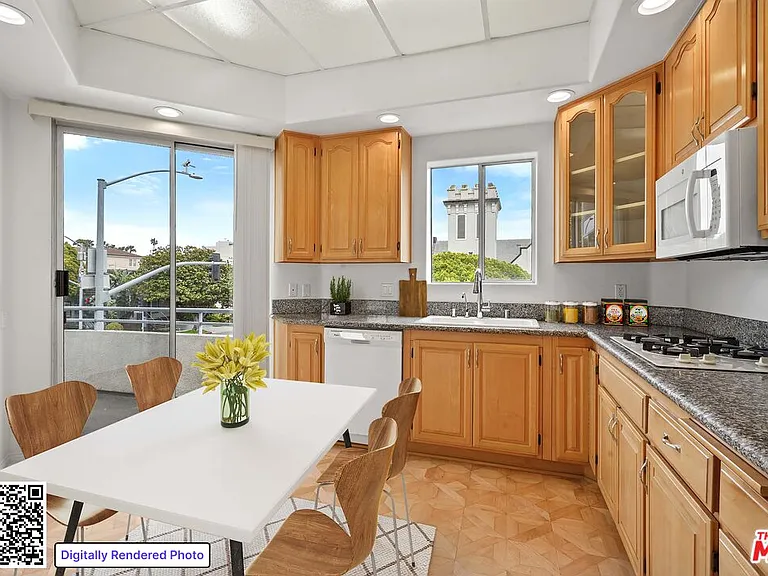 1325 Arizona Ave #201 — Photo 4