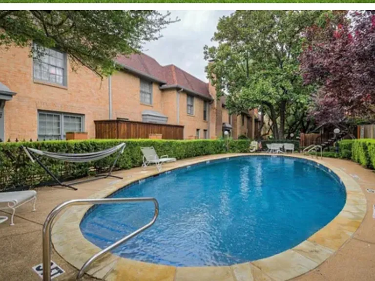 7830 Meadow Park Dr #109 — Photo 16