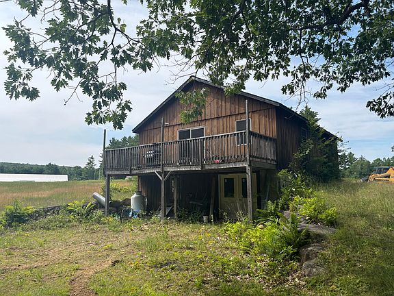 3rd image of 116 River Road