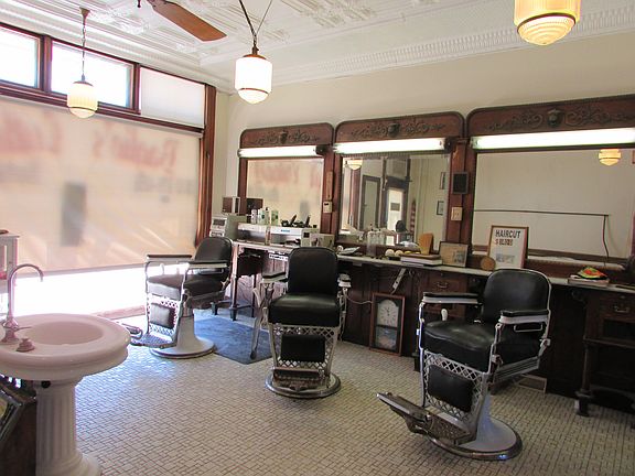 3rd image of 45 N Howard Ave