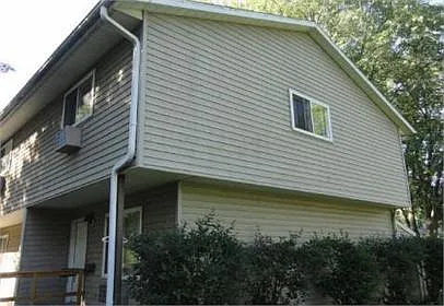 340 Elm St W — Photo 15