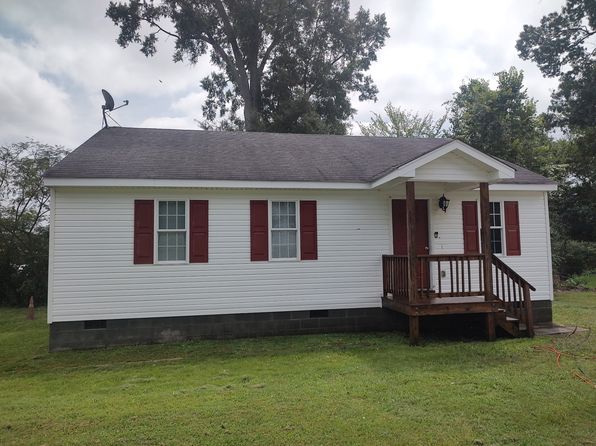 904 Cedar St