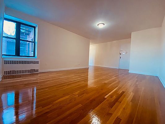 1st image of 35-05 Parsons Blvd #6DD