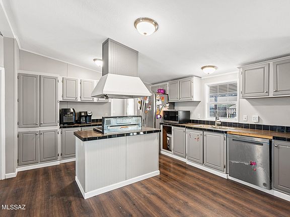 2nd image of 17057 W Calle Rodolfo