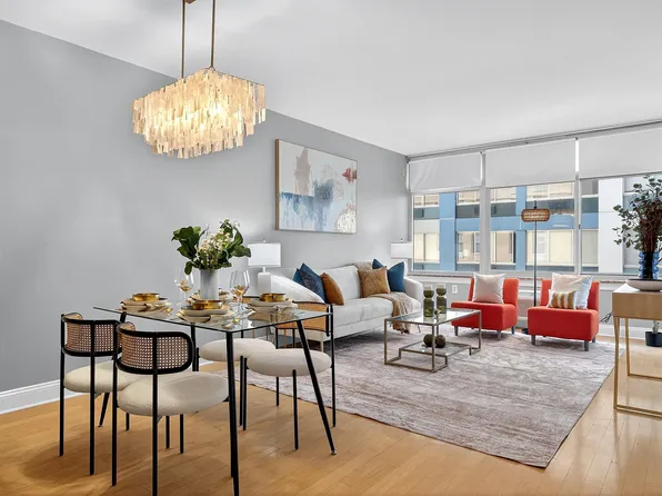 10 Regent St APT 419, Jersey City, NJ 07302