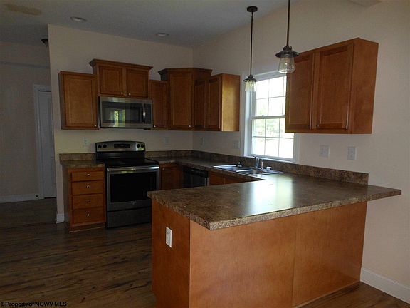 3rd image of 1021 Olivia Way