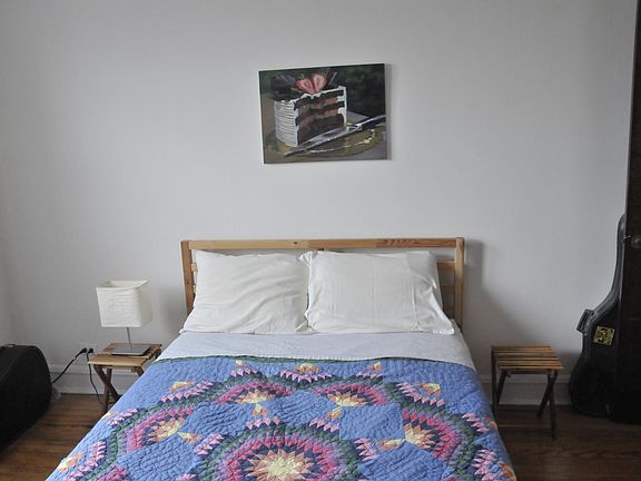 4th image of 4514 1/2 N Paulina St APT 3E