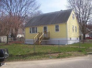 126 Brookside Ave, Bridgeport, CT 06606