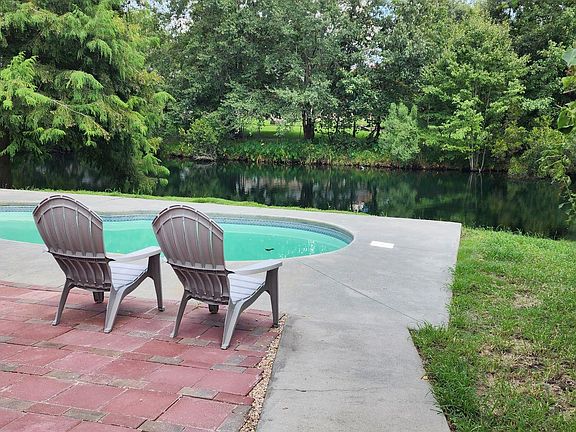 5th image of 128 Redan Dr