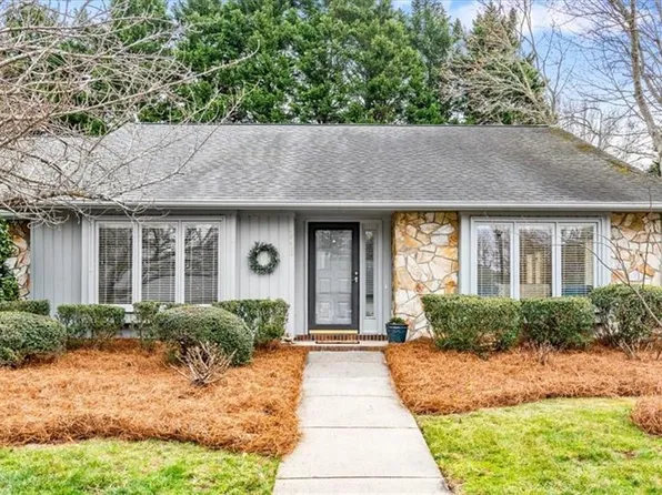 2728 Spring Bridge Trl, Greensboro, NC 27410