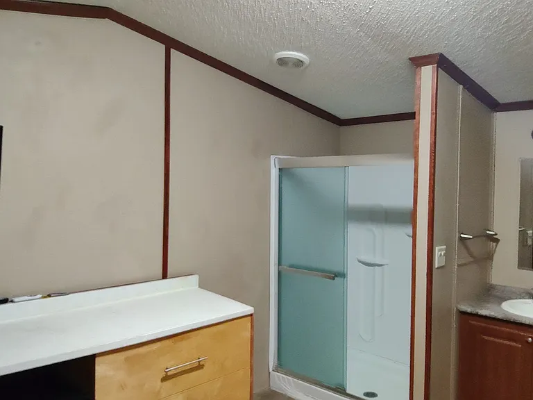 327 Shanklin Rd #C — Photo 19