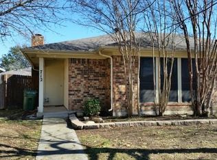 712 Cory St, Grapevine, TX 76051
