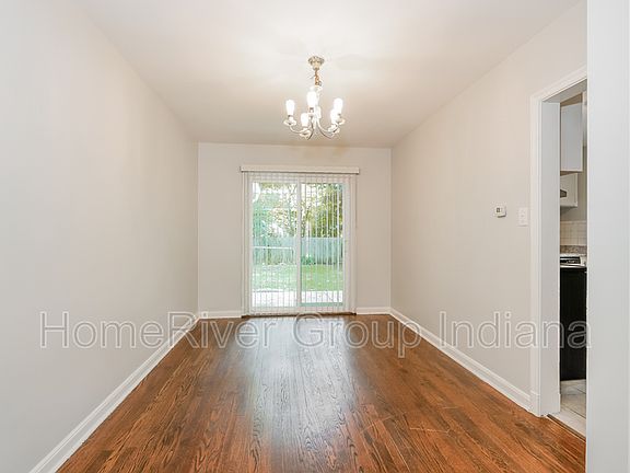 5th image of 5735 Indianola Ave