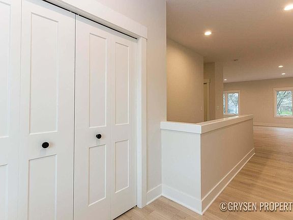 2nd image of 6767 Sheldon Crossing Dr #59