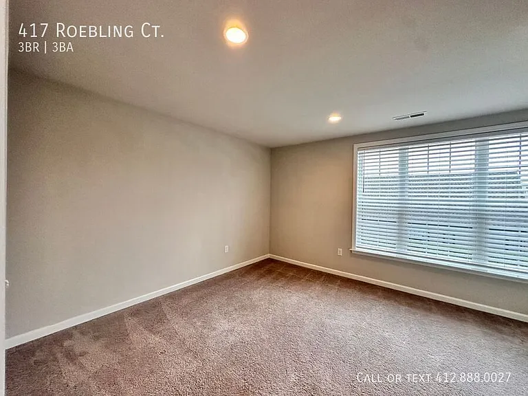417 Roebling Ct — Photo 18