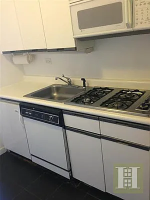 Rented by Halstead Real Estate | media 55